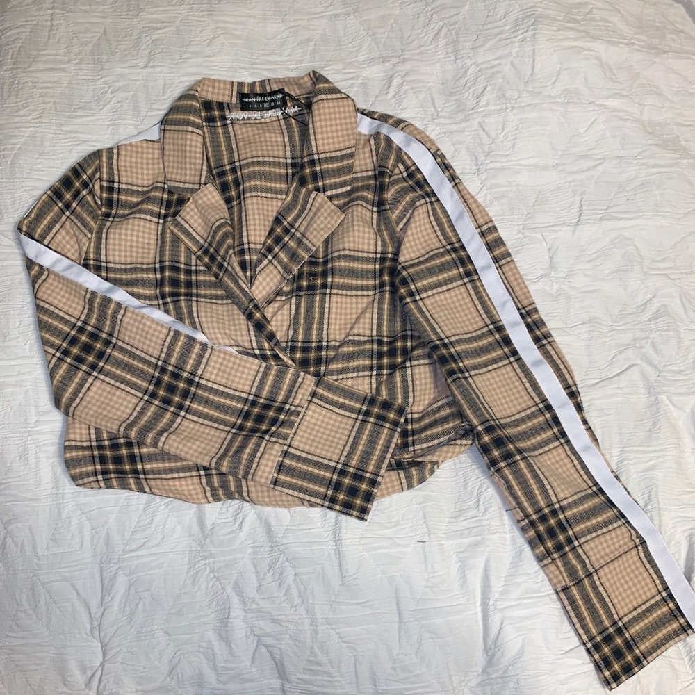 Maniere De Voir Crop